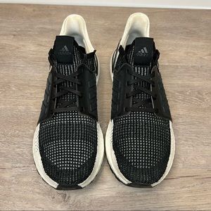 Women’s Adidas Ultraboost Boost - size 10